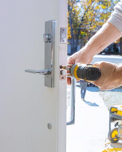 Emergency Mentor Locksmith